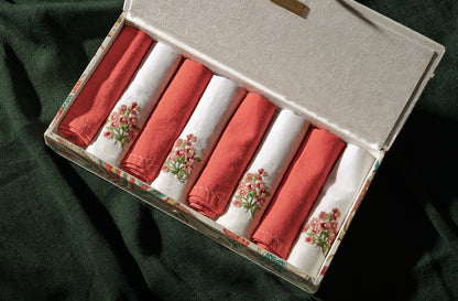 Linen napkin set styled with stylish gift box